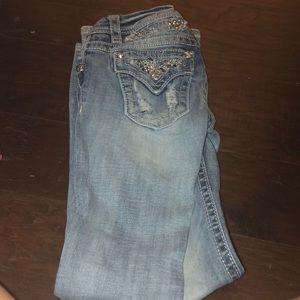 little girl miss me’s